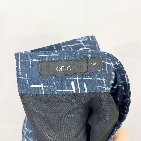 Onia Calder Board Shorts Swim Navy Blue & White Geometric Lined - Size 38 - Picture 4 of 9